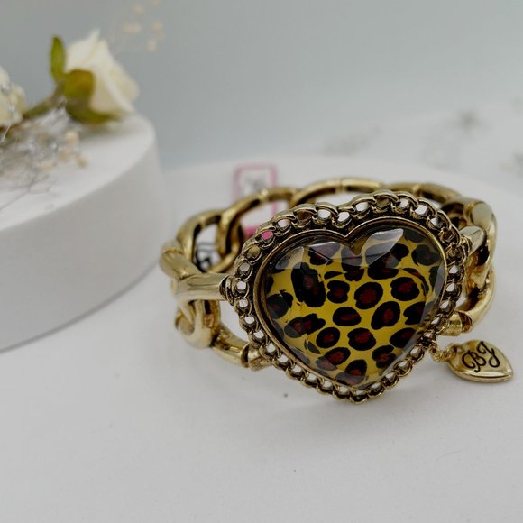 Betsey Johnson Vintage Leopard Heart Bangle Elastic Bracelet - Picture 5 of 5